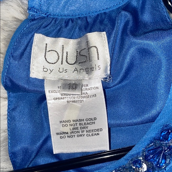 BLUSH kids formal dress :) - Picture 4 of 5